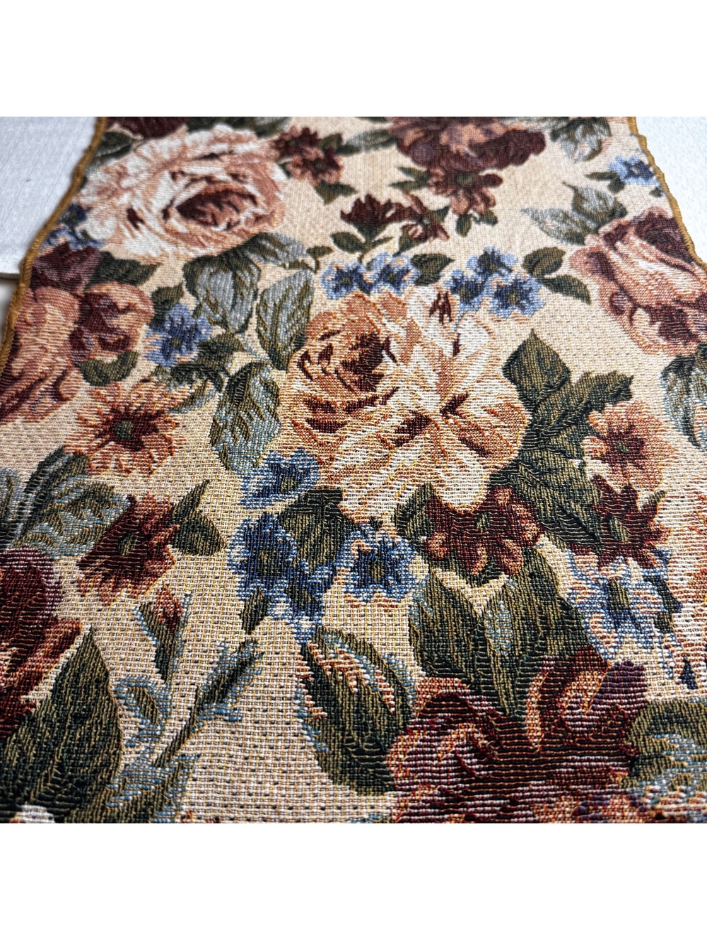 Vintage Floral Tapestry Table Runner 50 x 12.5 Rose Cottagecore Mantel Scarf - Picture 4 of 9